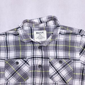 Baileys PT Tartan Flannel Casual Button Up Long Sleeve Shirt Boys Size XL Gray
